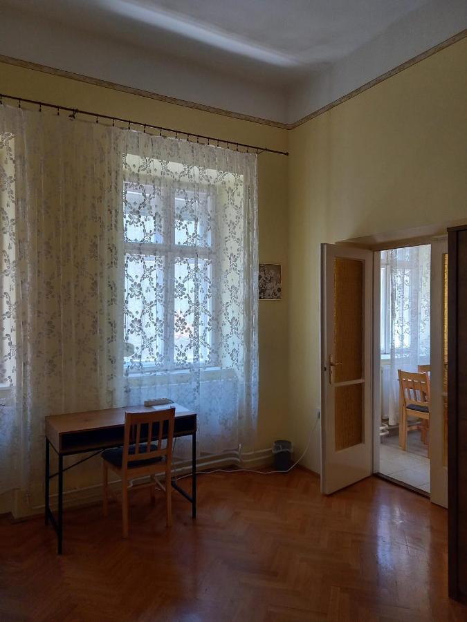 Via Tokaj Vendeghaz Apartment Sátoraljaújhely Bagian luar foto
